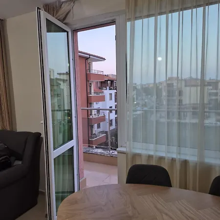 Apartment Ravda